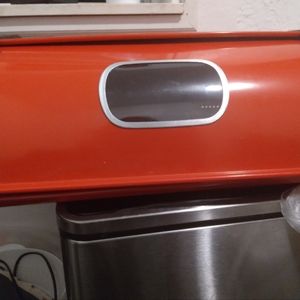 Bread box